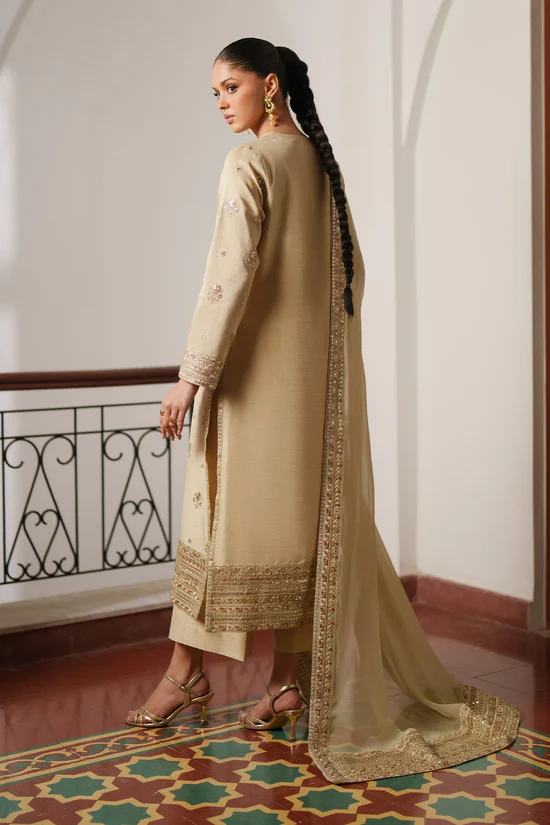 Beige Essence